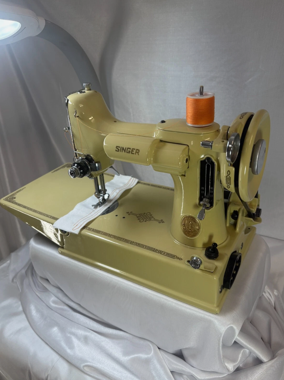 Restored Yellow Singer Featherweight 221 Sewing Machine – Gloss Finish – Quilter Ready – Attachments & Case – AJ568357