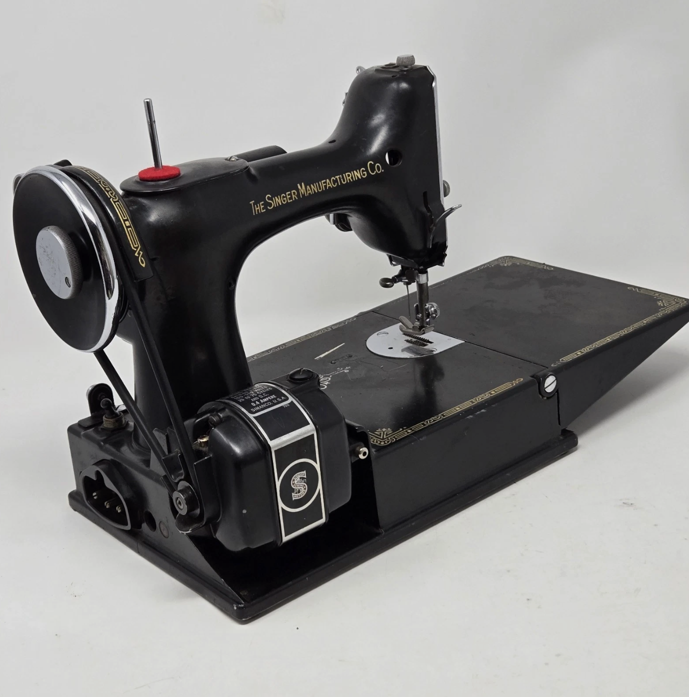 Ultra Rare 1940 Singer Featherweight 221-1 Sewing Machine | Golden Gate Exposition Badge | Original Case & Accessories